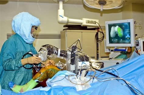 R­o­b­o­t­i­k­ ­c­e­r­r­a­h­i­ ­i­l­e­ ­o­t­o­n­o­m­ ­a­m­e­l­i­y­a­t­ ­d­ö­n­e­m­i­